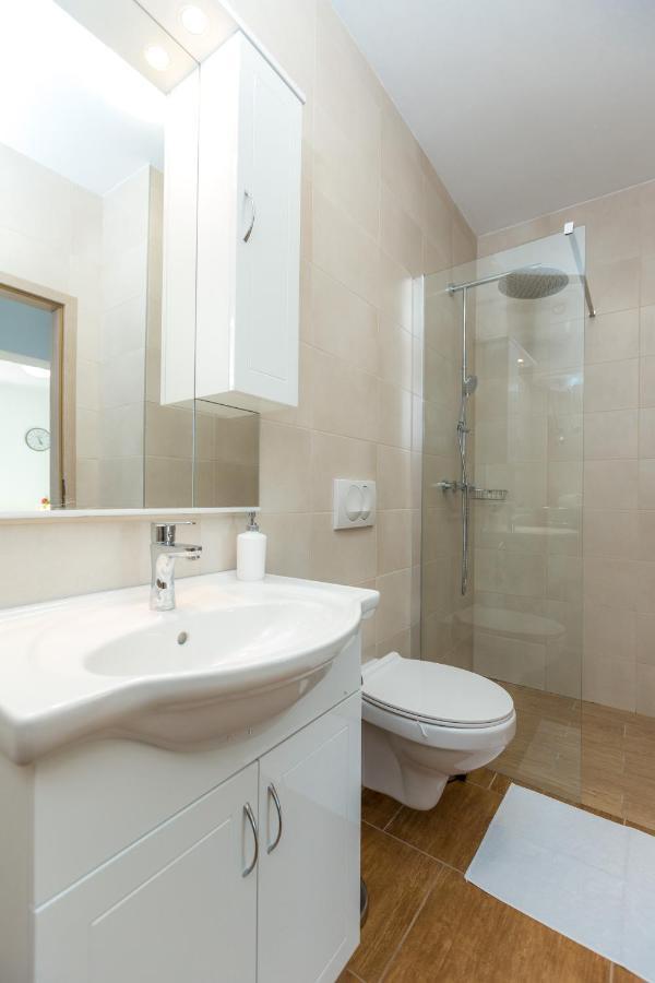 Apartman Zrno *